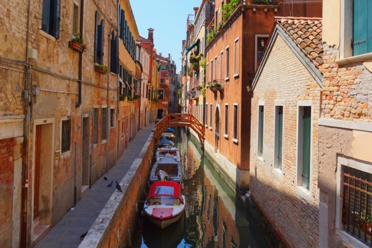 Bucket List: 14 Must-Do Activities in Venice, Italy