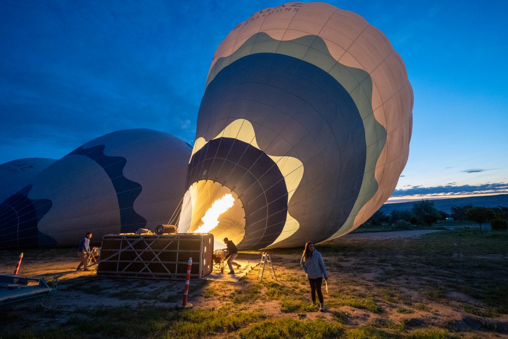Cappadocia hot air balloon firing up