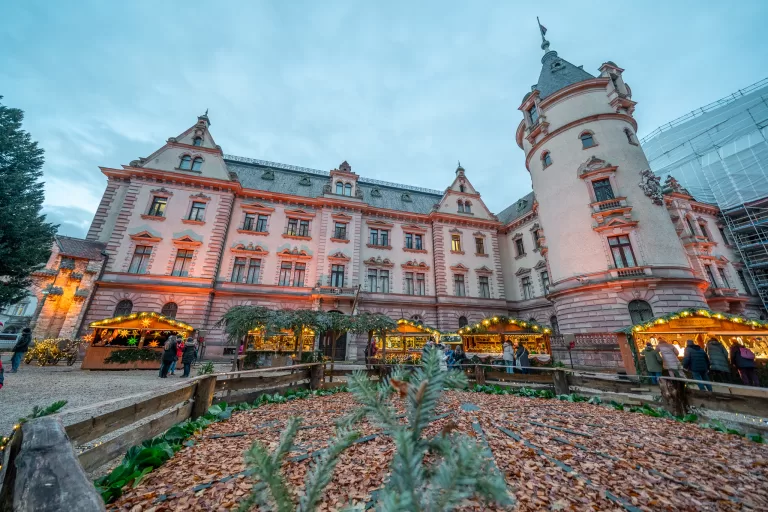 1 Day in Regensburg, Germany in December for Christmas Markets