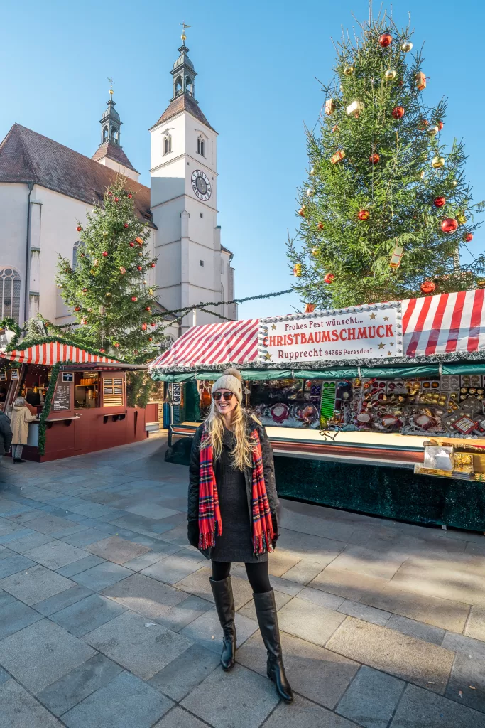 1 day in Regensburg, Germany in December - Neupfarrplatz Christmas market